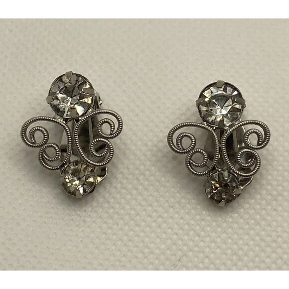Vintage Silver Tone & Rhinestone Textured Open Heart Clip On Earrings Costume - Picture 3 of 6